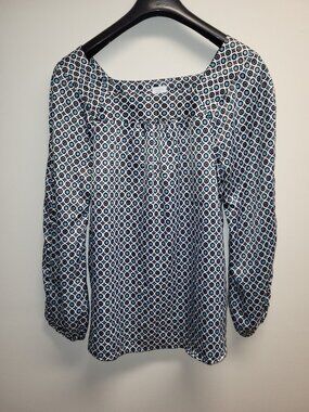 Suzy Shier Women’s Stretch Long Sleeve Loose Fit Top Metal Accent Blouse